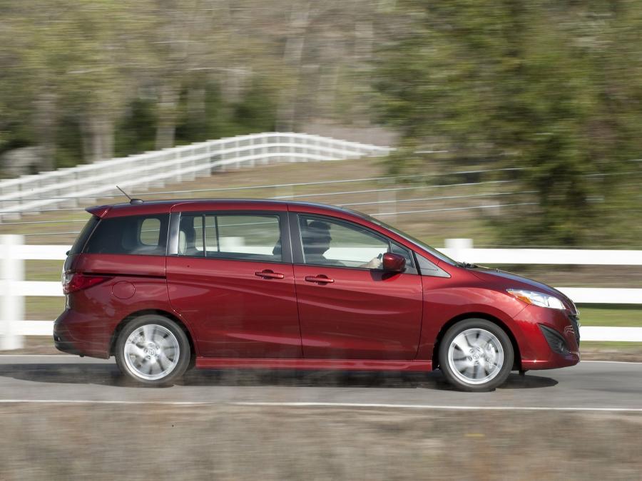  Mazda5 2011 года  (US) (фото 15 из 26)